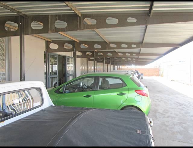5,500M² BUILDING FOR SALE IN WALTLOO